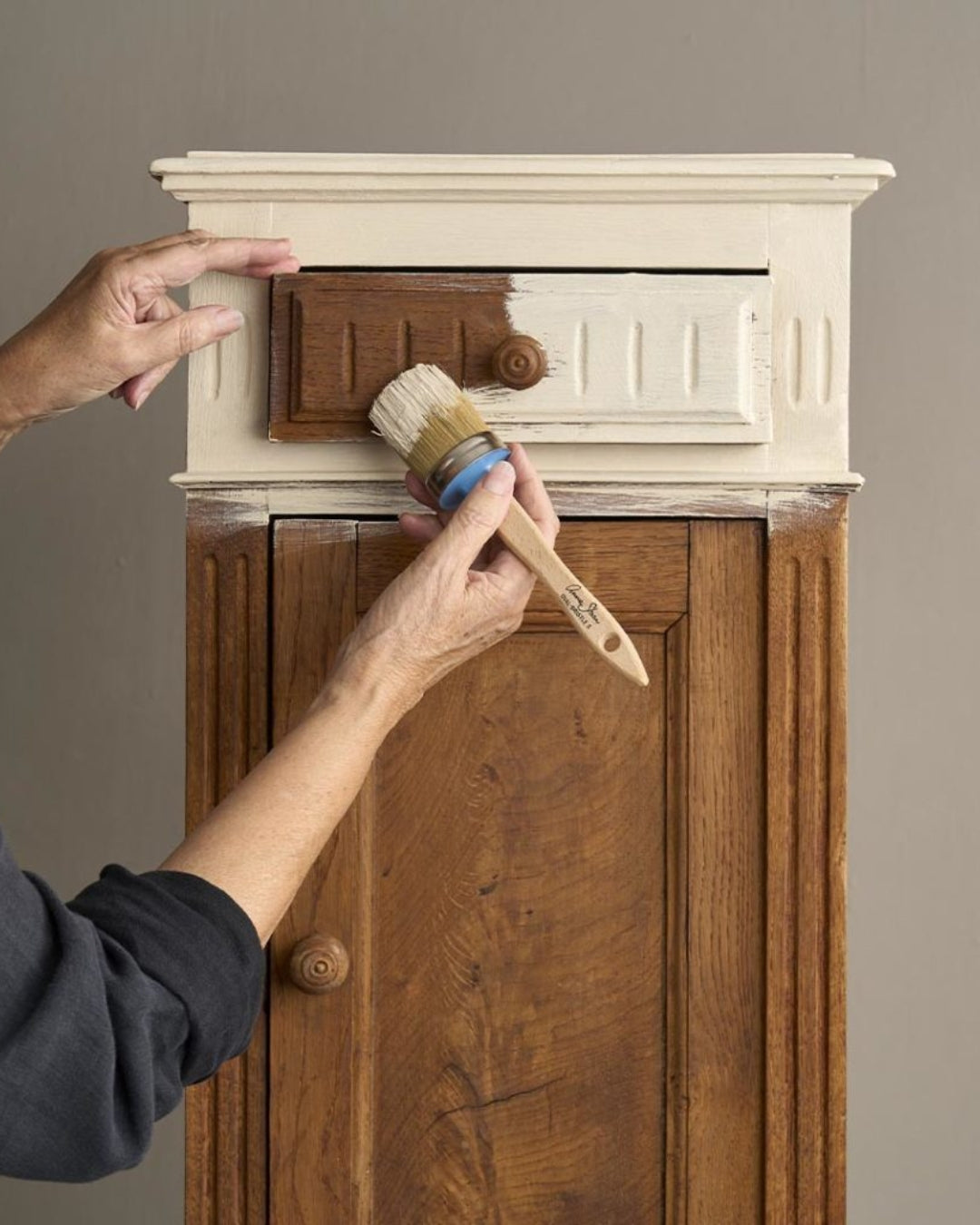 Aplicación profesional de pintura decorativa Annie Sloan