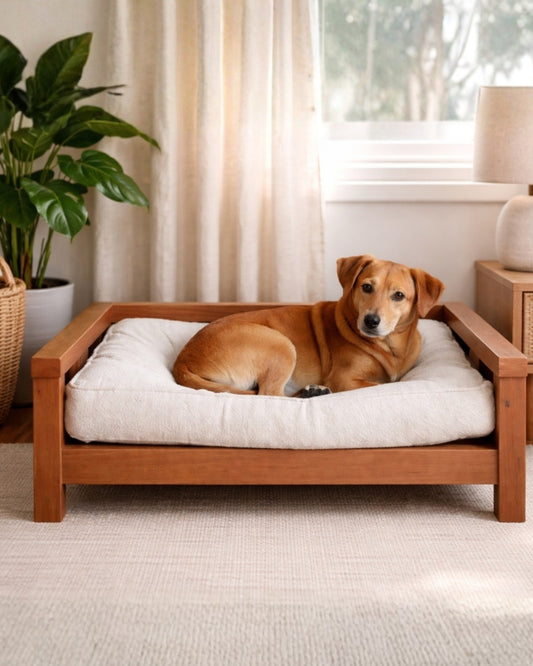 Nido - Cama artesanal de madera natural para mascotas