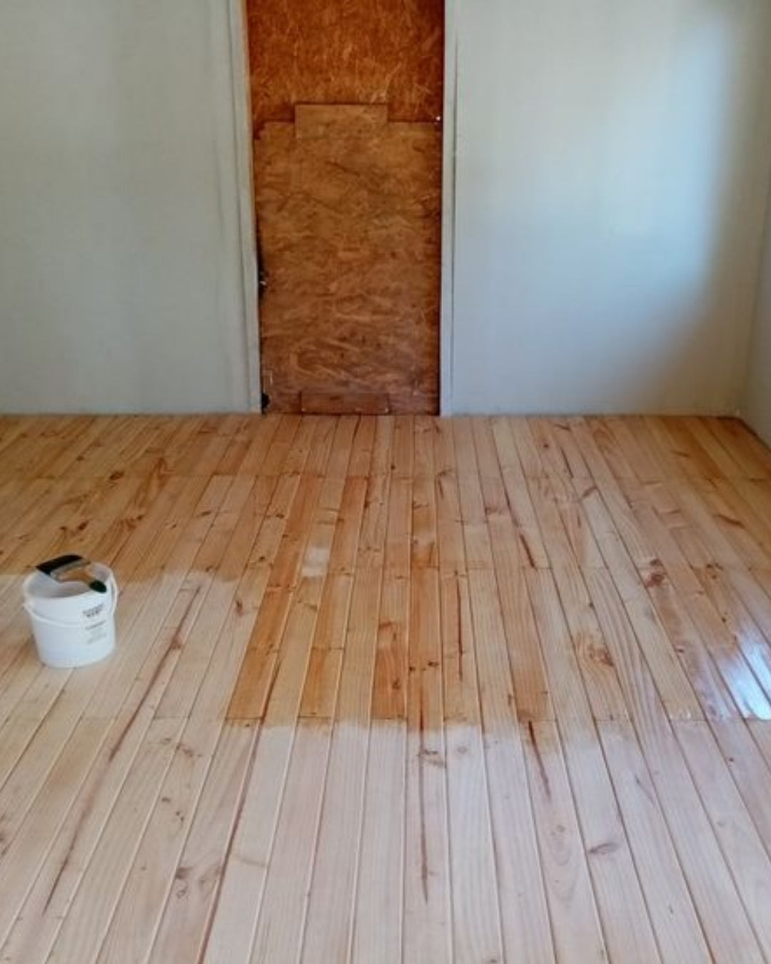 Handcrafted natural wood tongue and groove flooring in Panama